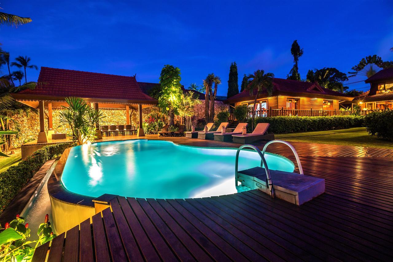 Erawan Villa Hotel Bang Rak Beach  Exterior photo
