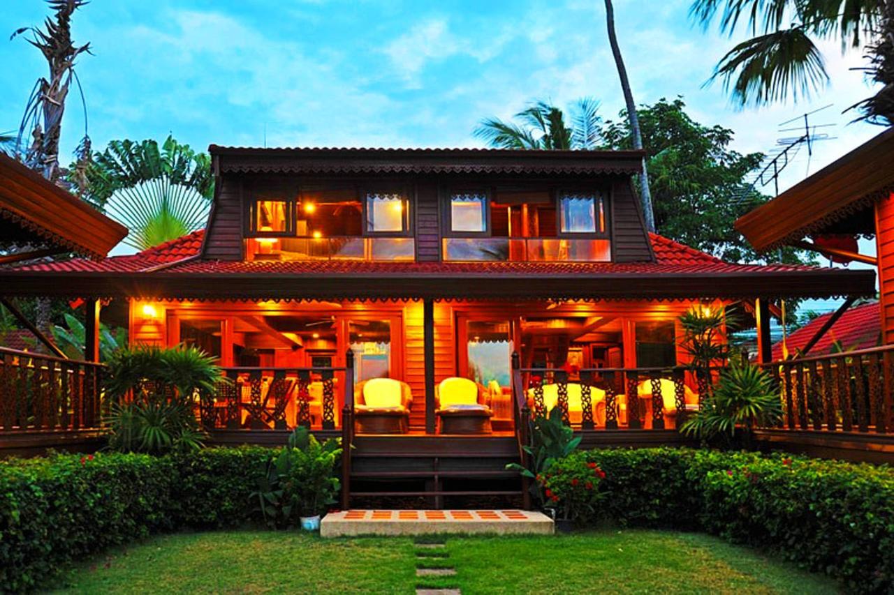 Erawan Villa Hotel Bang Rak Beach  Exterior photo