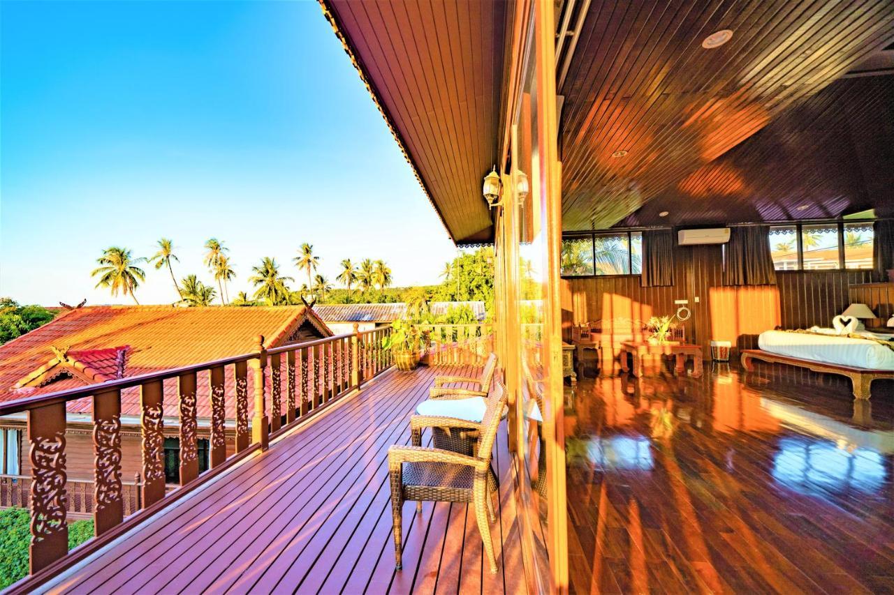 Erawan Villa Hotel Bang Rak Beach  Exterior photo