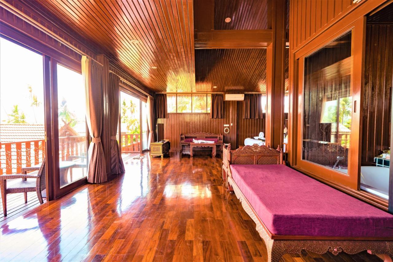Erawan Villa Hotel Bang Rak Beach  Exterior photo