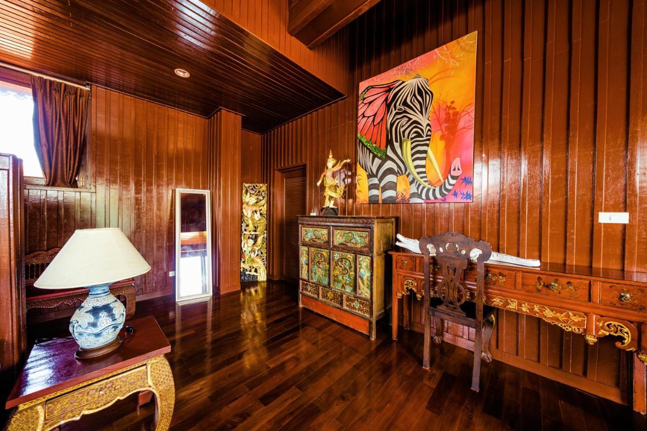 Erawan Villa Hotel Bang Rak Beach  Exterior photo