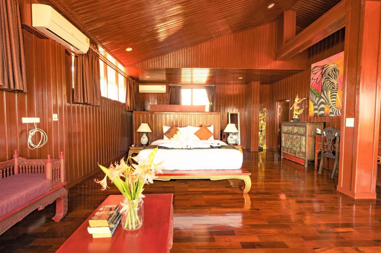 Erawan Villa Hotel Bang Rak Beach  Exterior photo