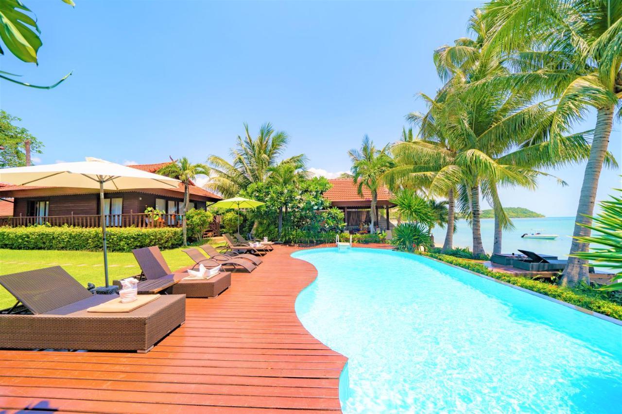 Erawan Villa Hotel Bang Rak Beach  Exterior photo